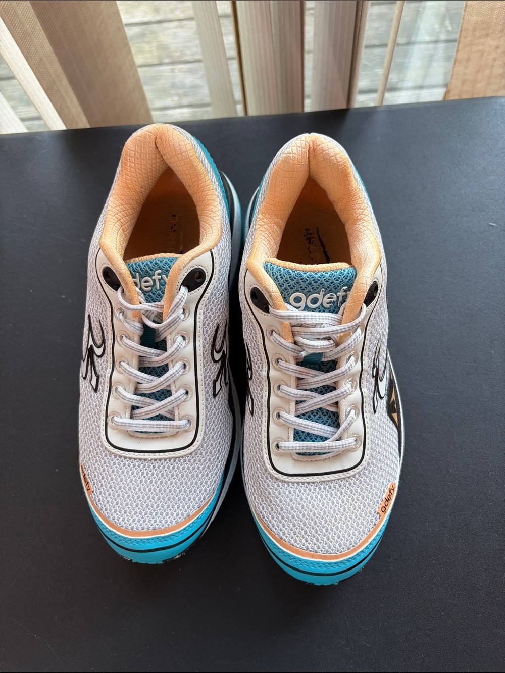 GDefy Gravity Defyr Shock Absorption Athletic Sneakers Size 7.5
